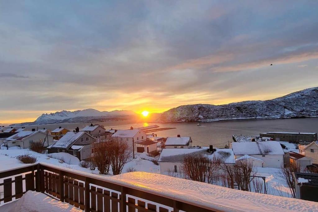 Nice House With A Great View! Skjervoy Εξωτερικό φωτογραφία