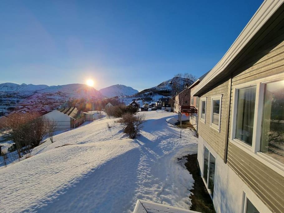 Nice House With A Great View! Skjervoy Εξωτερικό φωτογραφία
